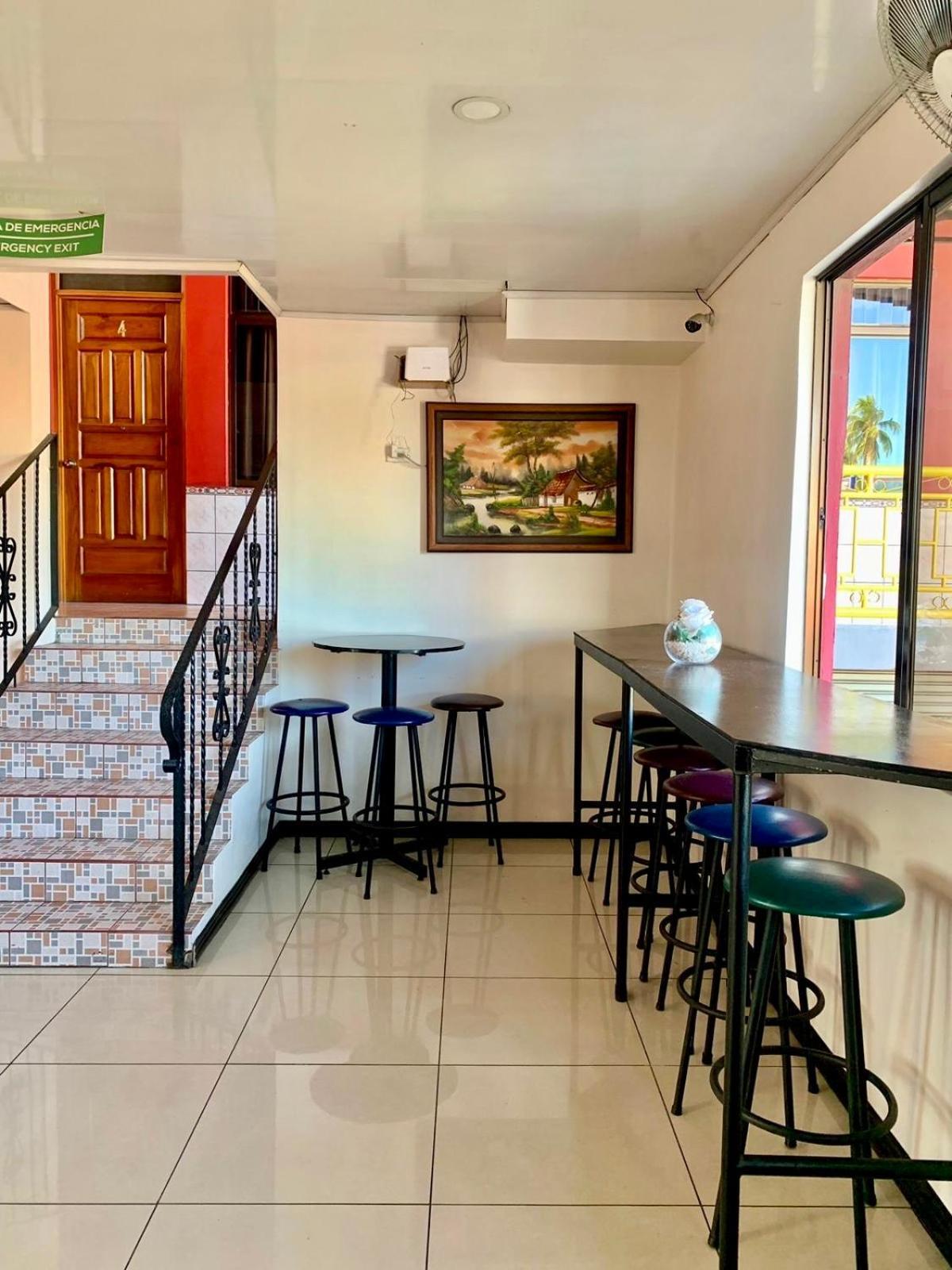 Hotel Costa Del Sol 利蒙港 外观 照片