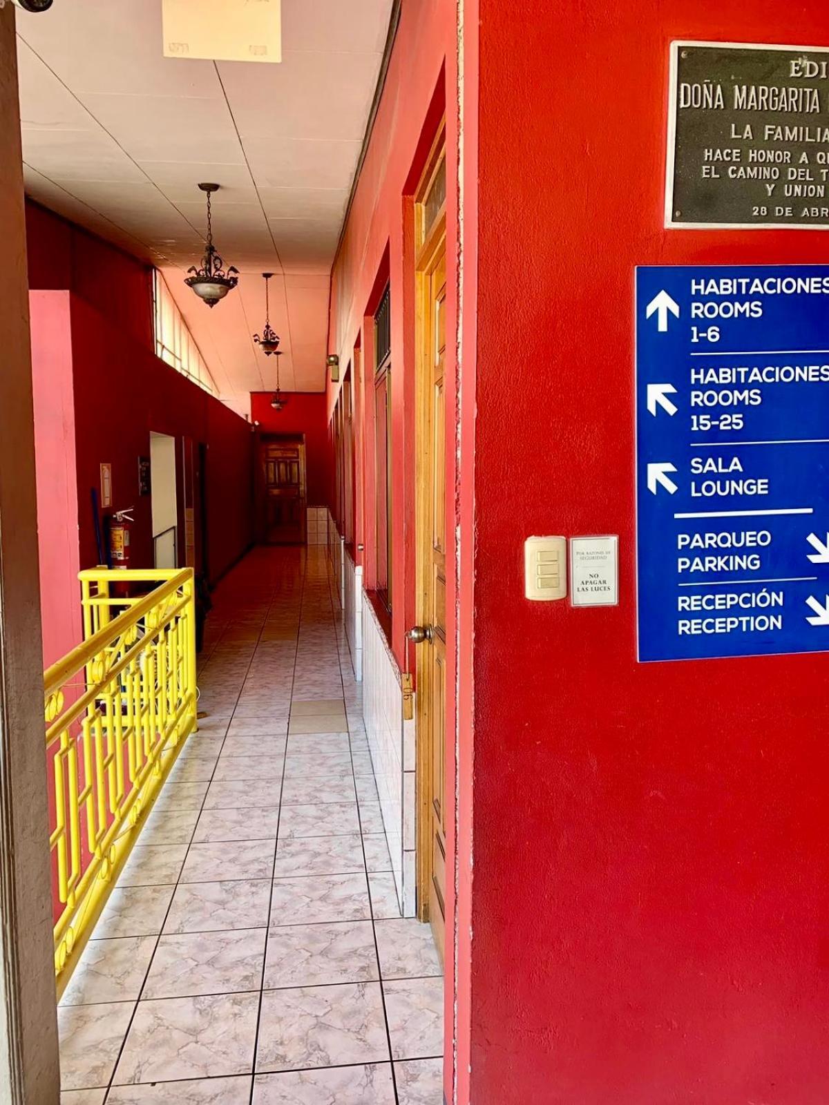 Hotel Costa Del Sol 利蒙港 外观 照片
