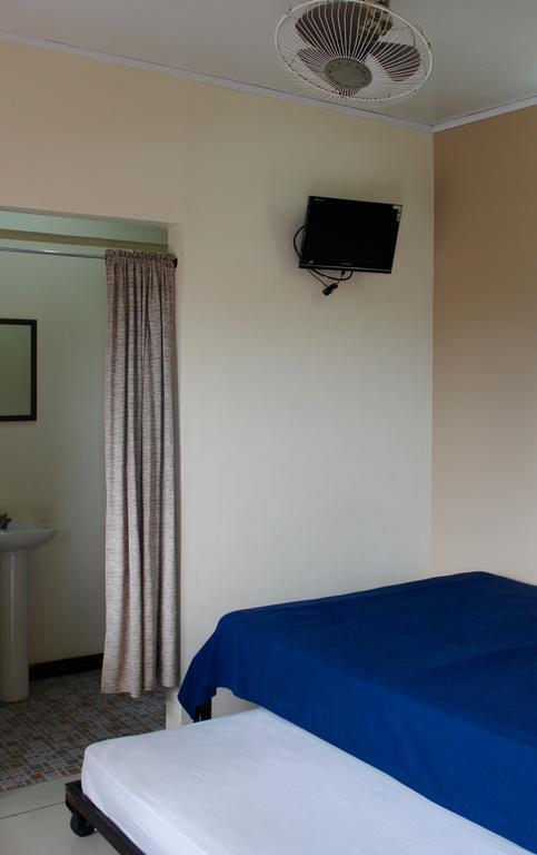 Hotel Costa Del Sol 利蒙港 外观 照片