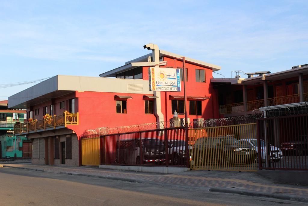 Hotel Costa Del Sol 利蒙港 外观 照片